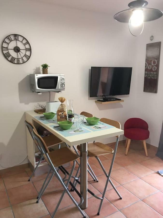 T2 Pour 4 Pers, Charmante Residence Avec Piscine Олетта Екстер'єр фото